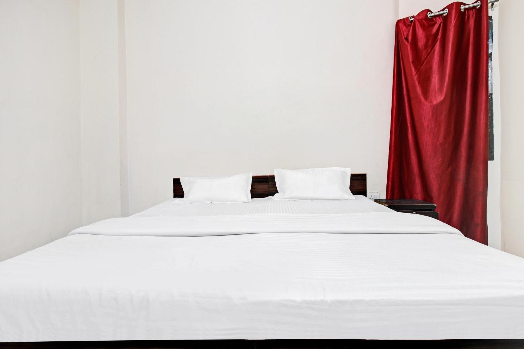 Hotel O Jr Hotel 러크나우 외부 사진