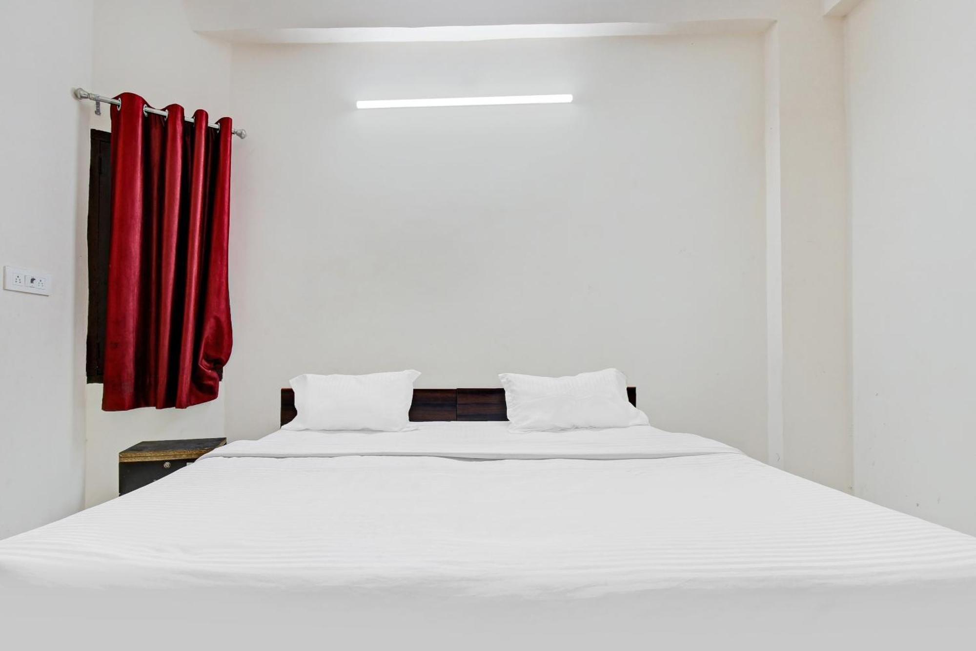 Hotel O Jr Hotel 러크나우 외부 사진